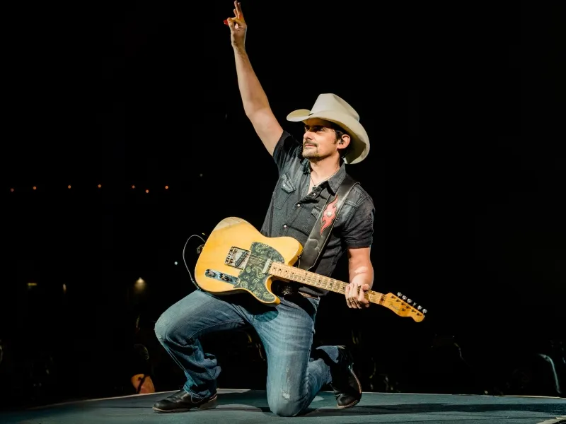 Brad Paisley & Avery Anna tickets